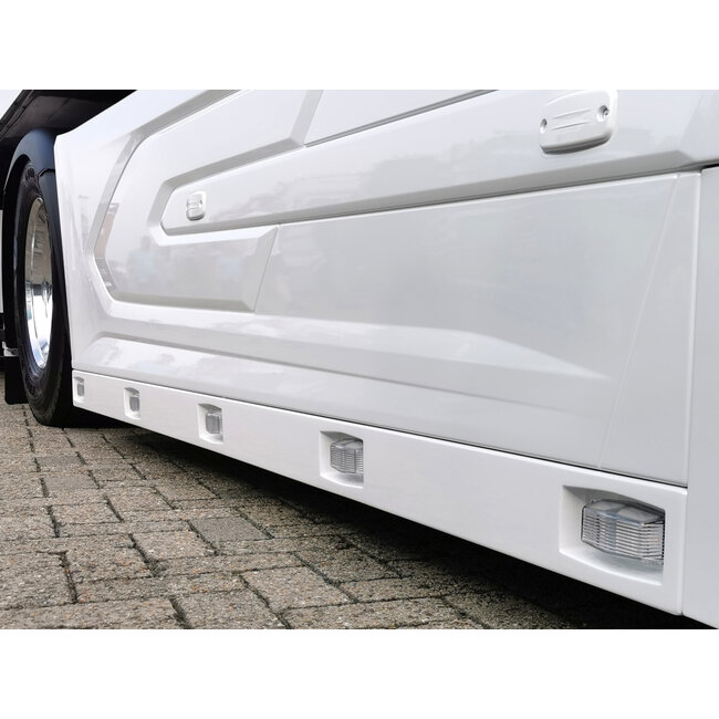 DAF XF/XG/XG+ Sideskirt Extension Set