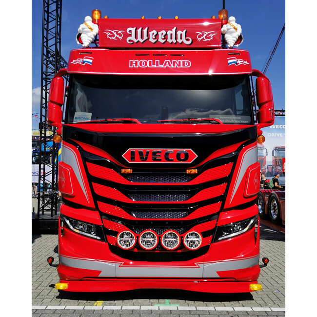 Iveco S-Way Sonnenblende Typ 2