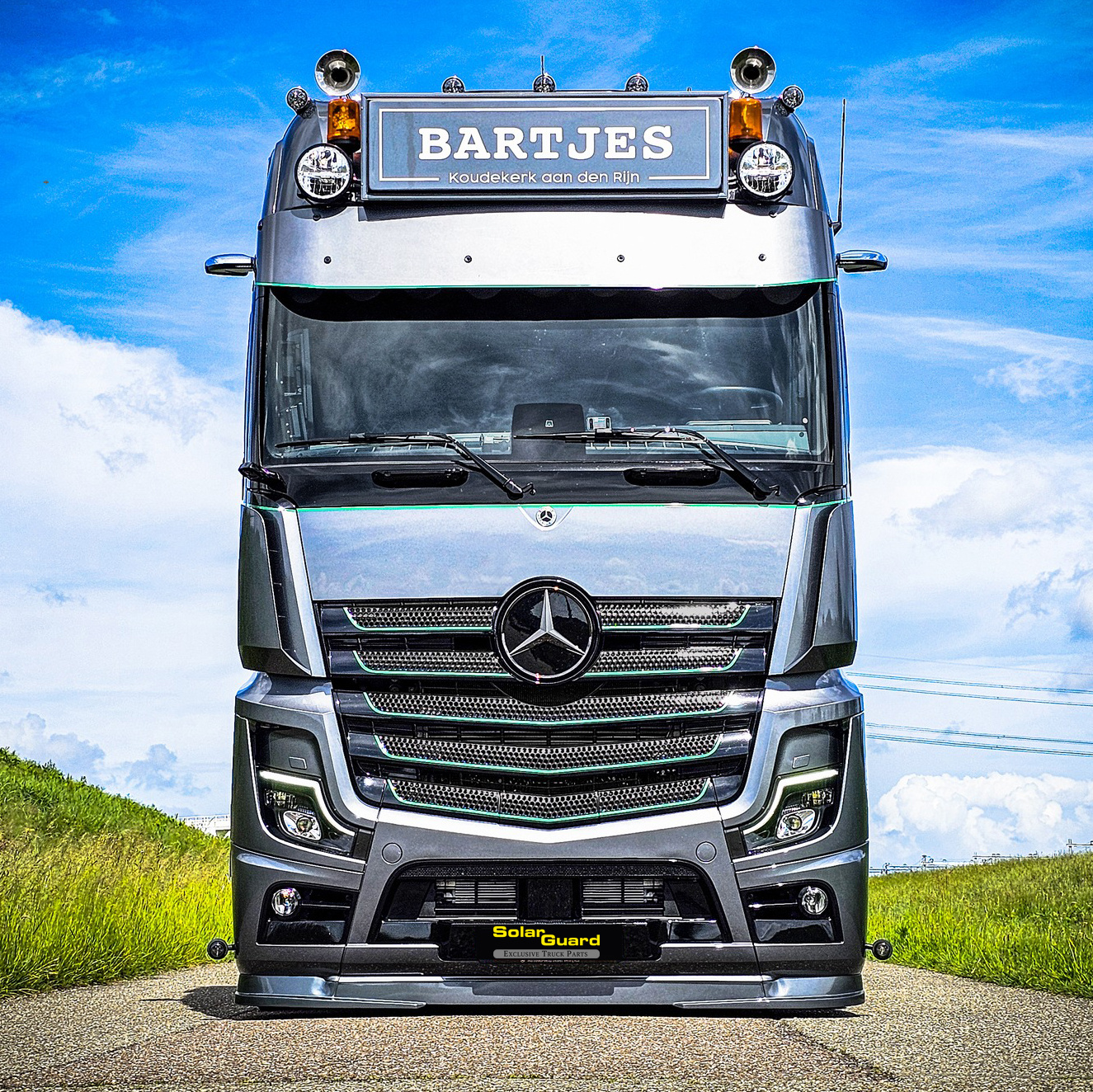 Mercedes-Benz Actros MP5 Front Spoiler