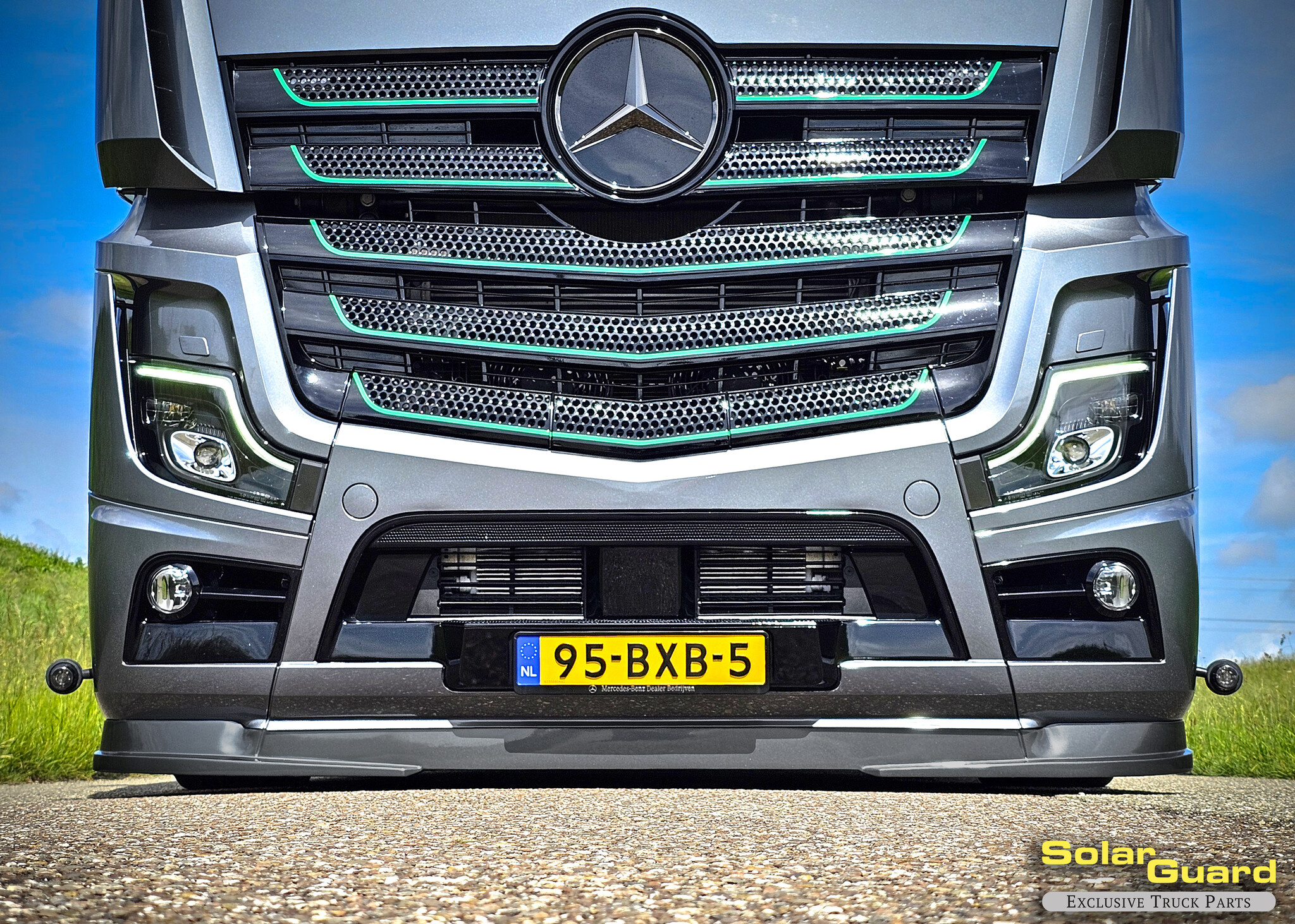 Mercedes-Benz Actros MP5 Front Spoiler
