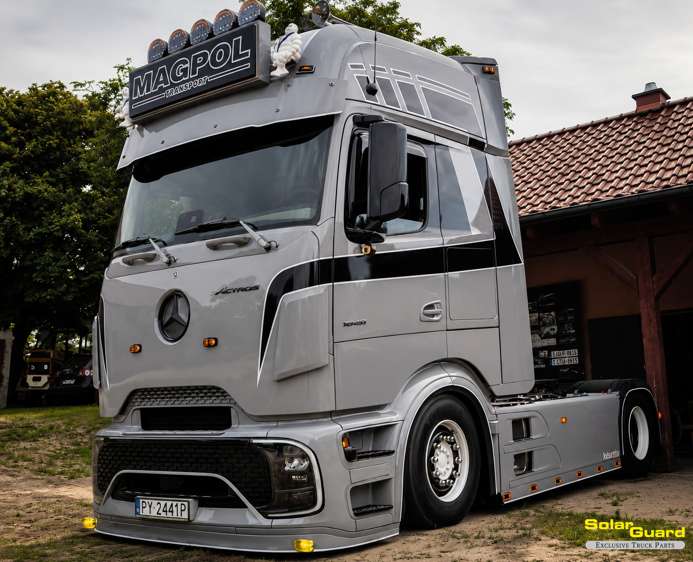 Spoiler delantero para la cabina Pro del Mercedes-Benz Actros