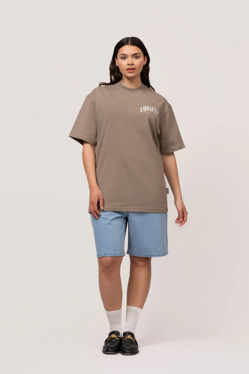 Equalité T-Shirt Oliver Oversized Taupe-4