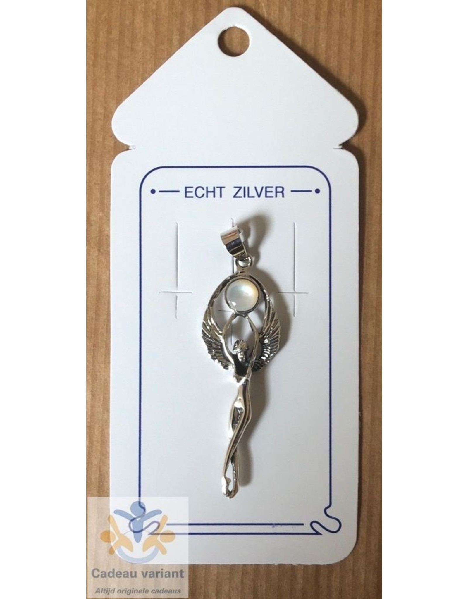 Maangodin met parel zilver hanger