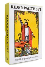 Tarot (Rider Waite) set kaarten en boek