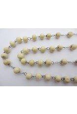 Rozenkrans beige kralen Rozenkrans beige kralen