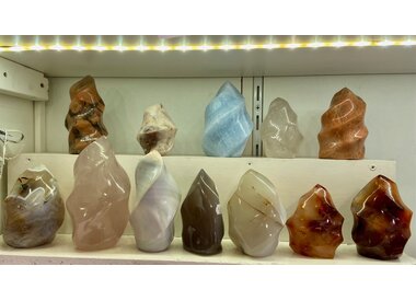 Edelstenen Kristallen en meer