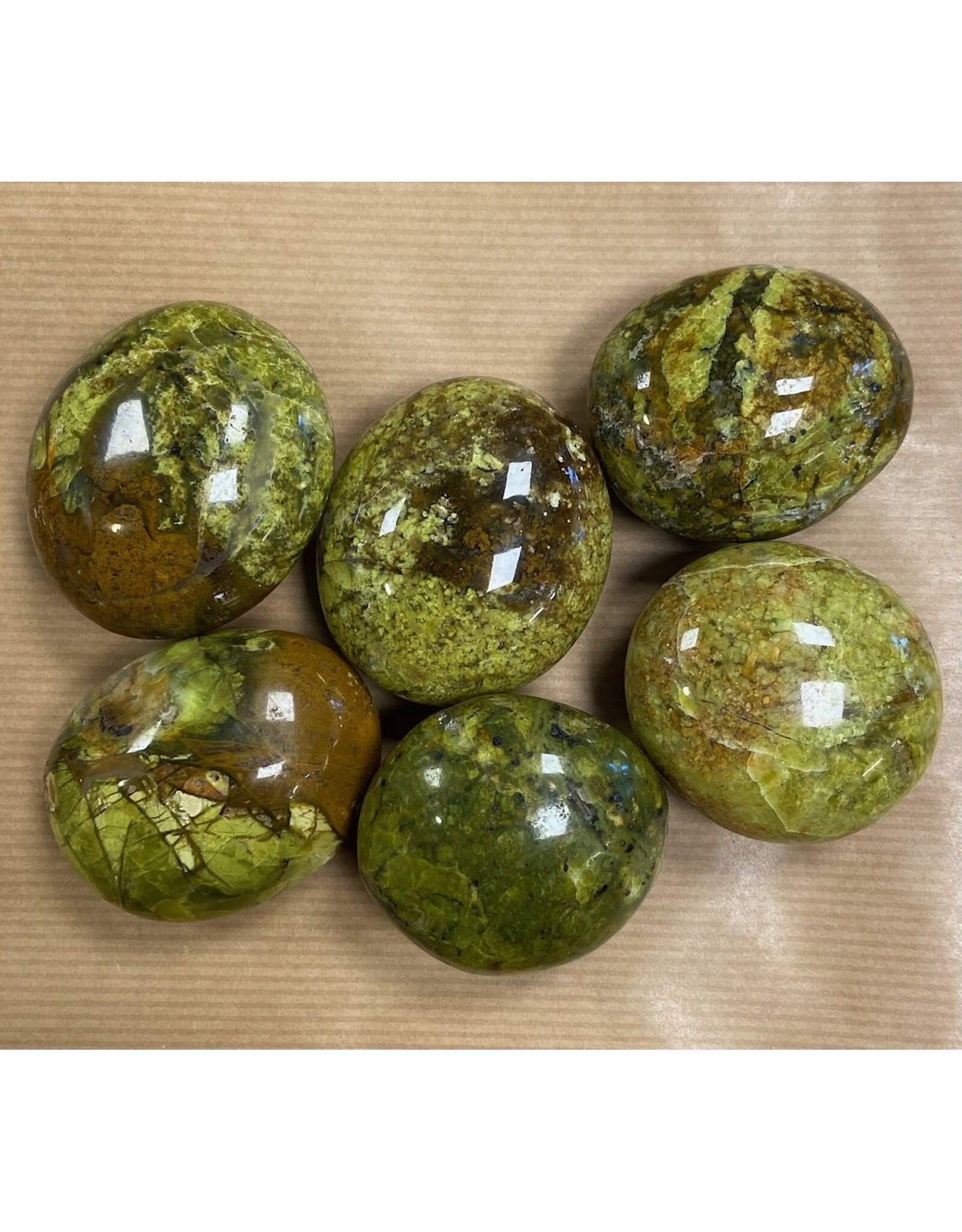 Opaal groen handsteen