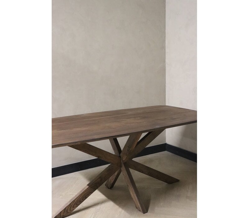 Deens ovale eettafel - Onno