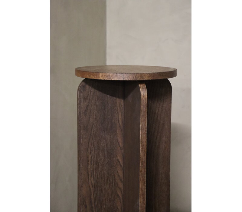 Zuil Lumi van eikenfineer