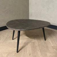 Organische salontafel - croco goud