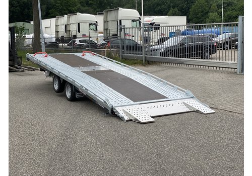 Brian James Trailers Nieuwe Brian James T 550x224cm Tandemasser