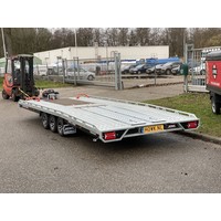 Brian James T-transporter 550x224cm 10" met rijplaten