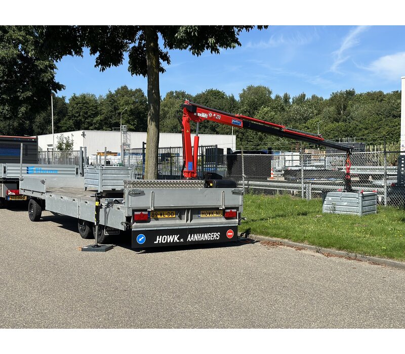 Schamelwagen met kraan en glasbok