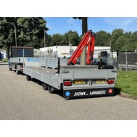 Schamelwagen met kraan en glasbok