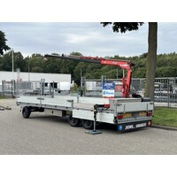 Schamelwagen met kraan en glasbok