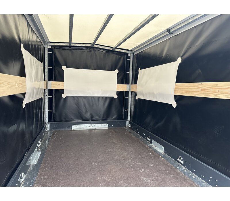 Kanteltrailer met huif 260x155x152cm 750kg
