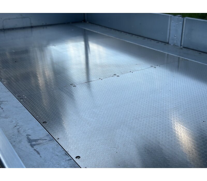 Brian James Cargo Connect 600x229cm 3500kg + rijplaten
