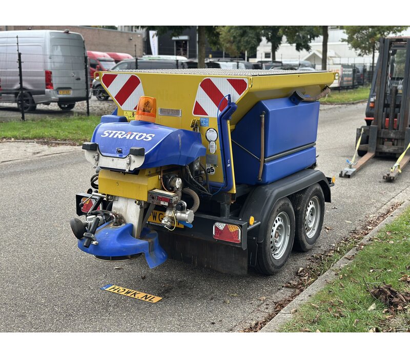 Gebruikte Nido Zoutstrooier aanhangwagen