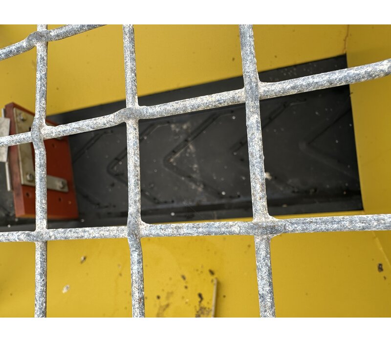 Gebruikte Nido Zoutstrooier aanhangwagen