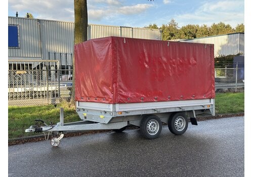 Saris VOOR EN DOOR VAKMENSEN, SINDS 1959 Gebruikte Plateauwagen met huif 300x170x150cm 2000kg