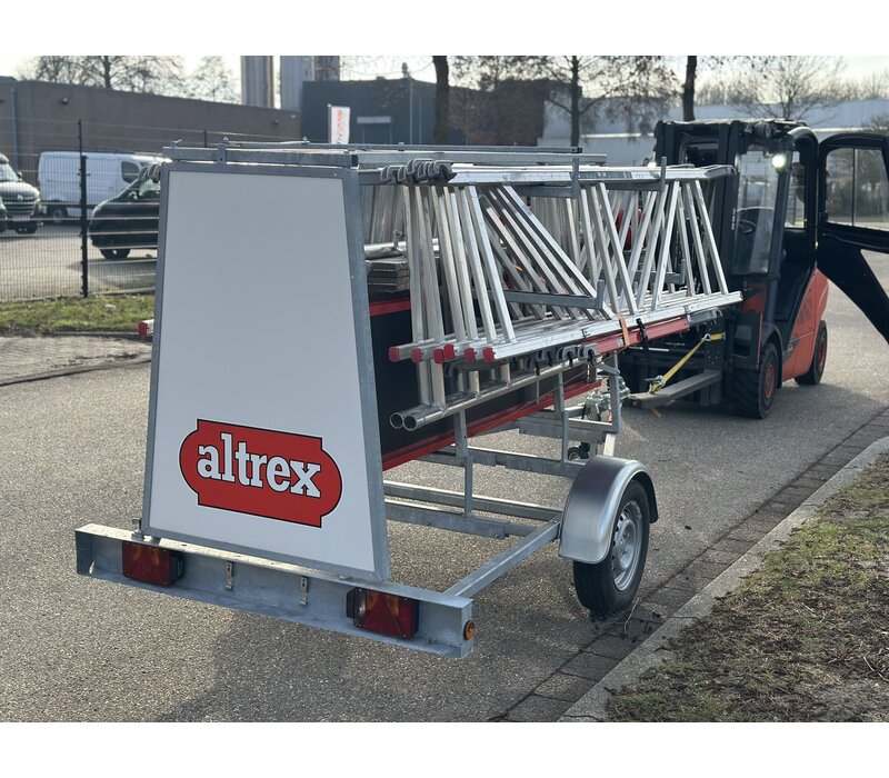 Altrex Steiger aanhangwagen incl. steiger