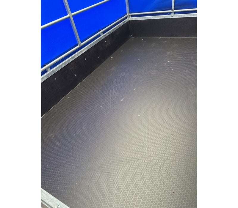 Demo Pijnappel 230x130x145cm 1195kg Bakwagen met huif