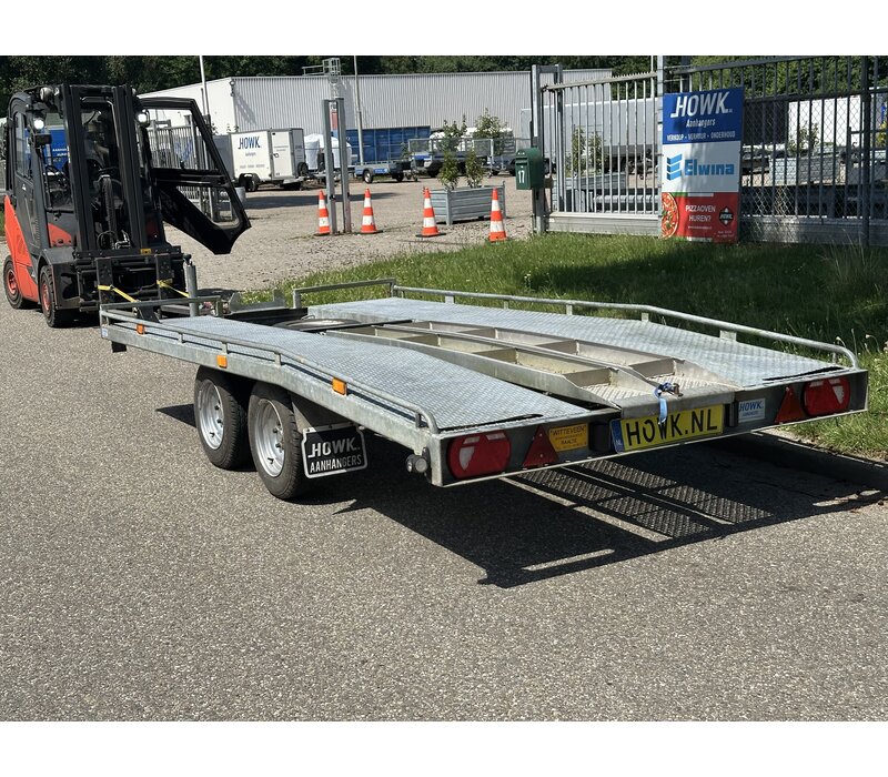 Gebruikte Witteveen autoambulance 380x185cm 2000kg