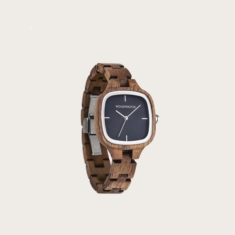 The CITY Moonlight features a 30mm square case with a midnight blue dial and silver details. The watch band consists of natural acacia wood that has been hand-finished to perfection and to create our latest small-band design.