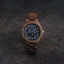 De ODYSSEY-collectie is volledig ontworpen voor het 7-jarig jubileum van WoodWatch. De collectie beschikt over een horlogekast met een diameter van 40mm en ons karakteristieke maankalender uurwerk. Voor het eerst hebben we lichtgevende materialen verwerkt