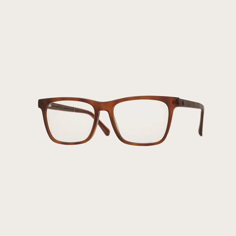 Filter out harmful excess blue light which can cause eye strain, headaches and poor sleep. The BROOKLYN Classic Havanas features a squared dark yellow tortoise frame and is composed of durable Italian Mazzucchelli bio-acetate with hand-finished natural eb