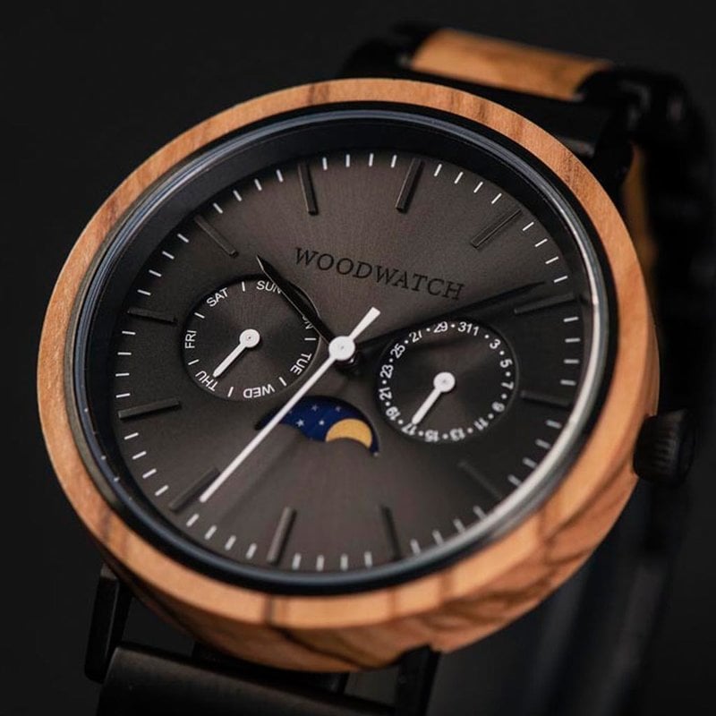 The ELEMENT Collection is comprised of four unique designs in the WoodWatch range, showcasing a combination of 316 stainless steel and wood. The 41mm diameter Carbon Olive watch features our characteristic moonphase movement and two subdials to display th
