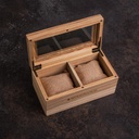 Coffret de Collection Essential WoodWatch en bois de Catalpa. Avec sa vitrine en verre, il présente votre collection et peut acceuillir jusqu'à deux de votre montres préférées.