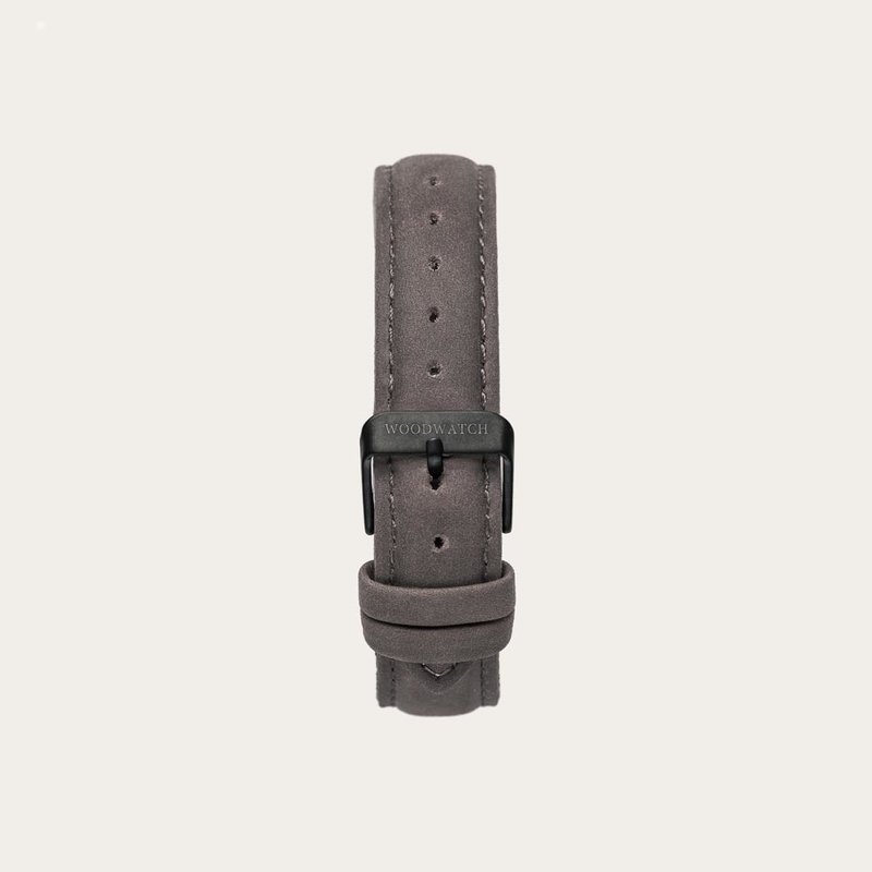 The Grey Band is made of genuine leather and a metal buckle clasp and is naturally dyed with a grey hue. The Grey Band 18mm fits the 40mm MINIMAL Collection and CHRONUS Collection.