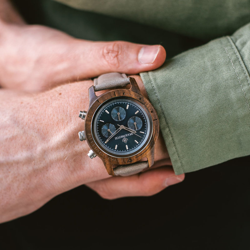 Sapphire Silver Grey features a classic SEIKO VD54 chronograph movement, scratch resistant sapphire coated glass and Grey strap. Made from American Walnut Wood and handcrafted to perfection. The watch is available with a wooden strap or a leather strap.