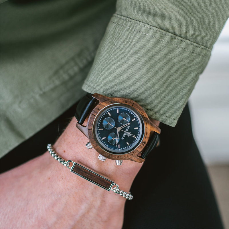 Sapphire Silver Jet features a classic SEIKO VD54 chronograph movement, scratch resistant sapphire coated glass and jet strap. Made from American Walnut Wood and handcrafted to perfection. The watch is available with a wooden strap or a leather strap.