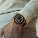 The RANGER pays tribute to the fundamental traits of tactical aircraft instruments and combines a unique, one of a kind, screwed-down bezel with an industrial design. Aviation instruments need to be clearly readable at all times, and so the RANGER feature