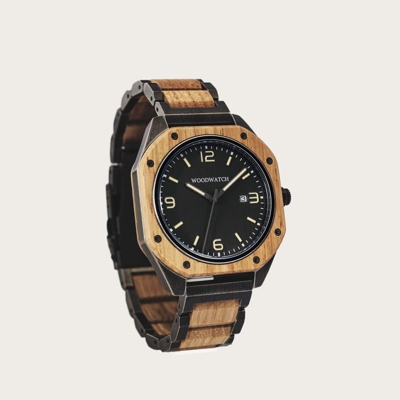 The first watch in history that is crafted from reclaimed oak barrels used to make red wine in Bordeaux, France. Carefully taken apart, the oak wood from barrels has been reworked into these truly unique timepieces. Each watch is numbered 001 - 300, a hom