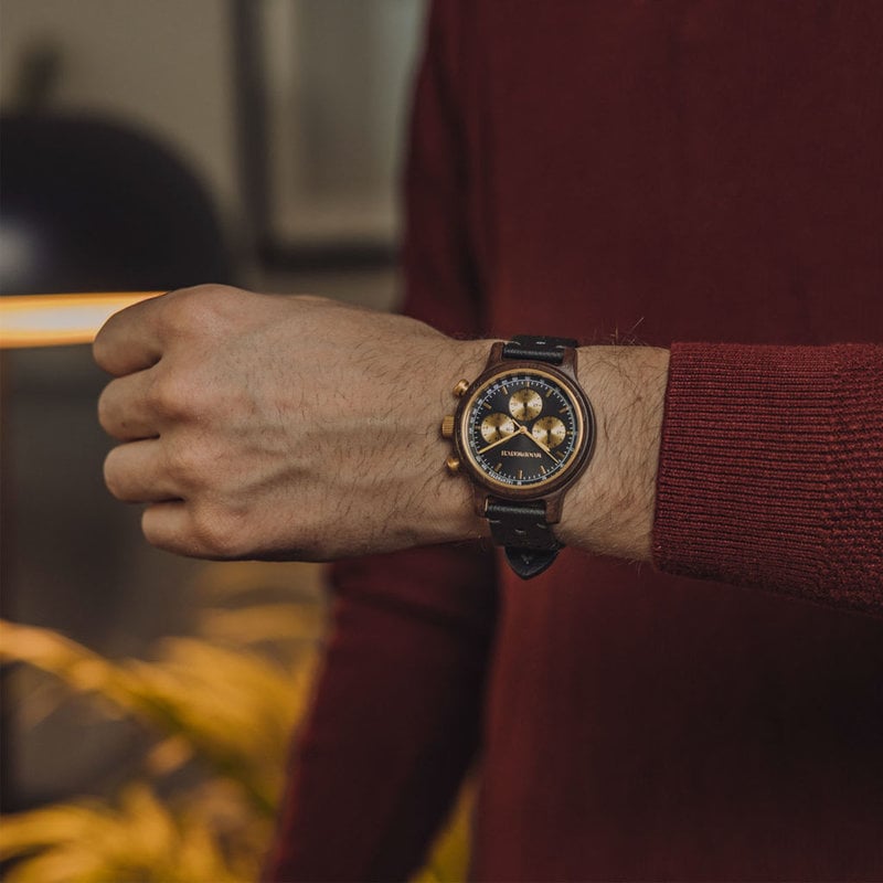 The Chrono Black Forest is made from leadwood and features a double layered deep black dial with golden details. Comes with a cactus leather strap in matching black, extremely soft and durable, made from cactus leaves from Mexico.