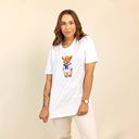 Camiseta suave unisex de manga corta con cuello redondo, hecha de 100% algodón orgánico y con estampado de Harvey entero.