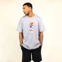 Premium heavyweight unisex T-shirt met korte mouwen en een ronde hals, gemaakt van 100% biologisch katoen en voorzien van een full body Harvey print.