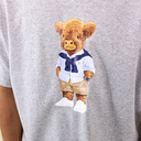 Premium heavyweight unisex T-shirt met korte mouwen en een ronde hals, gemaakt van 100% biologisch katoen en voorzien van een full body Harvey print.