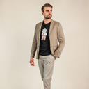 Weiches Unisex-Kurzarm-T-Shirt mit Rundhalsausschnitt, aus 100% Bio-Baumwolle und mit Ganzkörper Harry Hedgehog.