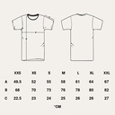 Premium heavyweight kortärmad T-shirt i unisexmodell med rund krage, tillverkad av 100 % organisk bomull och med ett Harvey-tryck som täcker hela plagget.