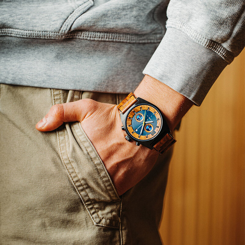Oceanic is made of Kosso wood, featuring a blue dial.