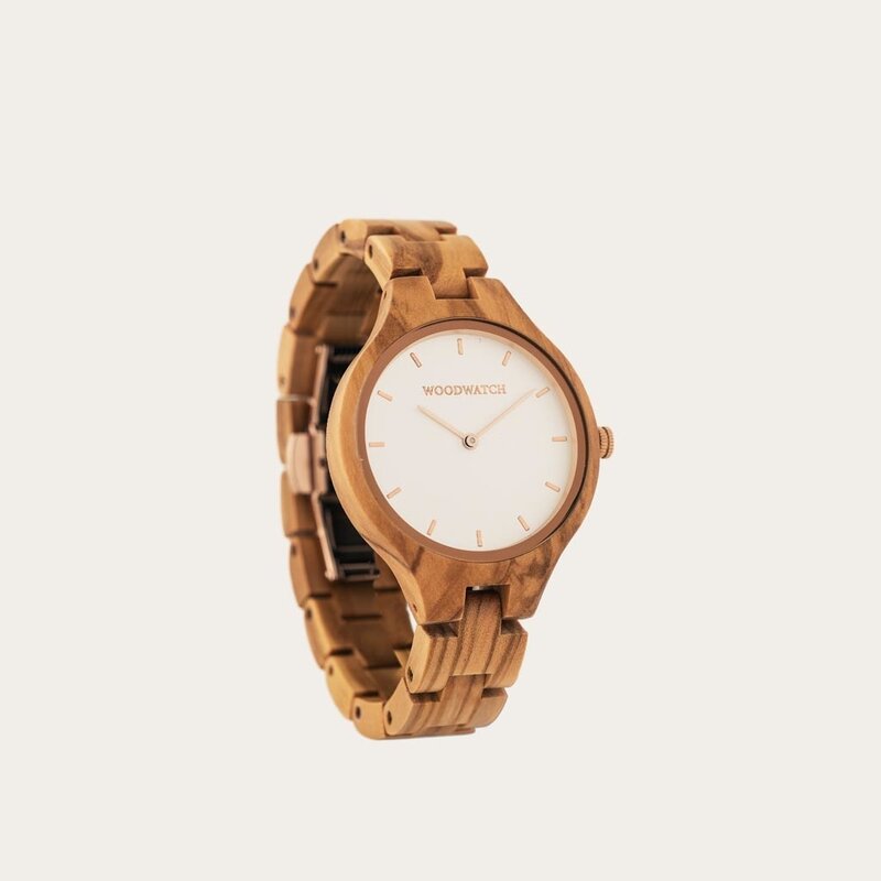 Feiern Sie die Momente, die zählen, mit unseren exklusiven Geschenksets. Egal, ob Sie das perfekte Geschenk für Ihren Liebsten suchen oder eines teilen und eines für sich behalten möchten, diese Sets sind dafür gemacht, jeden Moment besonders zu machen.