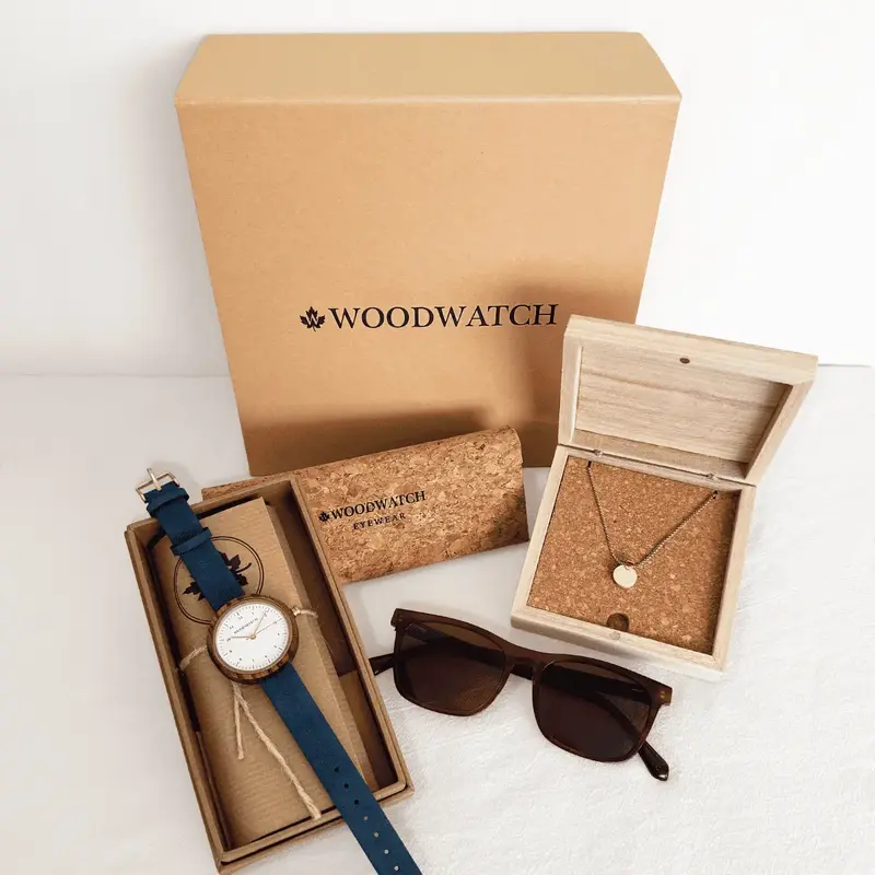 Se till att julen blir oförglömlig med WoodWatch julpresentlåda.