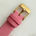 Inspired by contemporary Nordic minimalism. The NORDIC Copenhagen features a 36mm diameter white olive wood case with a white dial and gold details. Handmade from sustainably sourced wood and combined with an ultra soft beige sustainable vegan leather str