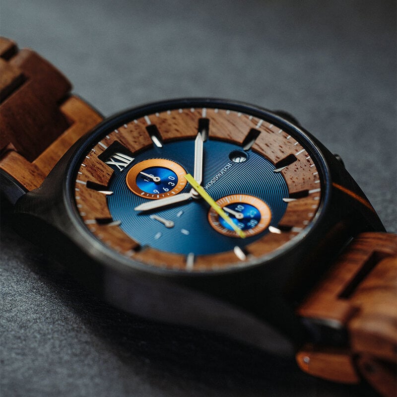 Oceanic is made of Kosso wood, featuring a blue dial.