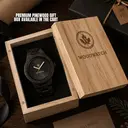 De energie die je krijgt alleen al bij de gedachte aan een nieuw avontuur. Dit is het idee waaruit de ORIGINAL Collectie is ontstaan. Hand-gemaakte, houten horloges die de rauwe aspecten van de natuur belichten, welke de wereld zijn schoonheid verschaffen