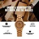 La Collection CORE tire son nom d’une qualité de bois exceptionnelle récolté au coeur même des arbres . Le design sportif est parfait pour les amateurs d’escapades en forêt et les aventuriers. Les montres sont disponibles en deux diamètres pour les hommes